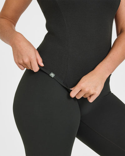 Mellow™ Rib T-Shirt | Soft Black