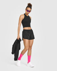 Go To Seamless Fitted Mid Vest | Black