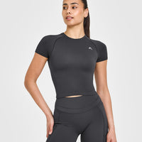 Go To Seamless Fitted Mid Top | Coal