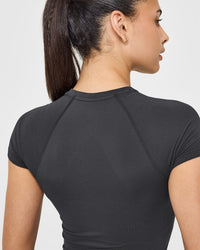 Go To Seamless Fitted Mid Top | Coal