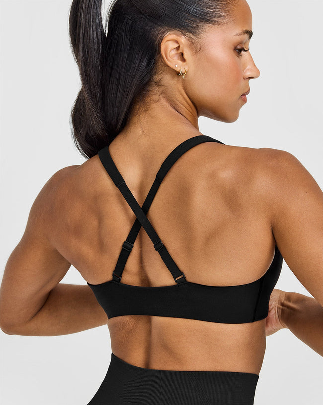 EasyLift™ Cross Back Sports Bra with White Logo | Black
