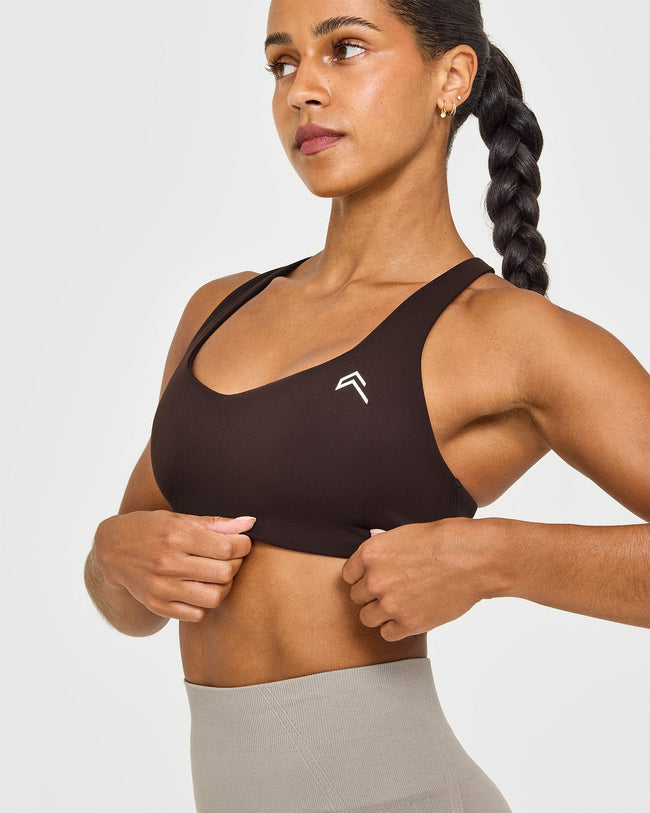 EasyLift™ Cross Back Sports Bra with White Logo | 70% Cocoa