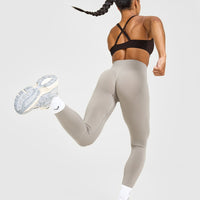 EasyLift™ Cross Back Sports Bra with White Logo | 70% Cocoa