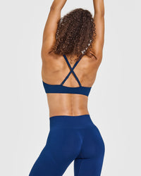 EasyLift™ Cross Back Sports Bra | Midnight