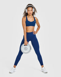 EasyLift™ Cross Back Sports Bra | Midnight