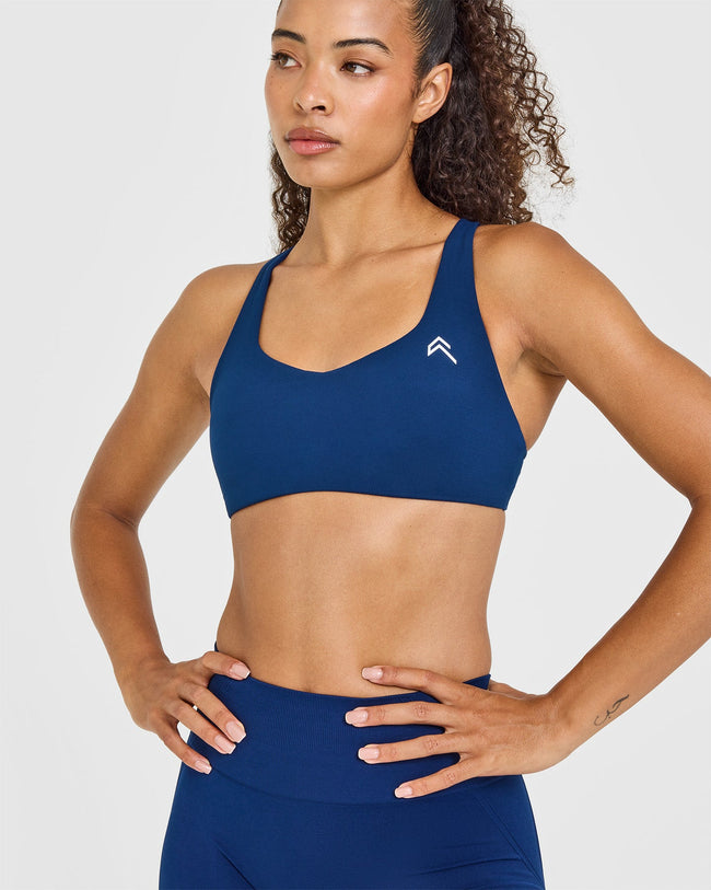 EasyLift™ Cross Back Sports Bra | Midnight
