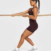 EasyLift™ Cross Back Sports Bra | Plum Brown