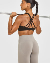 EasyLift™ High Neck Sports Bra | 70% Cocoa