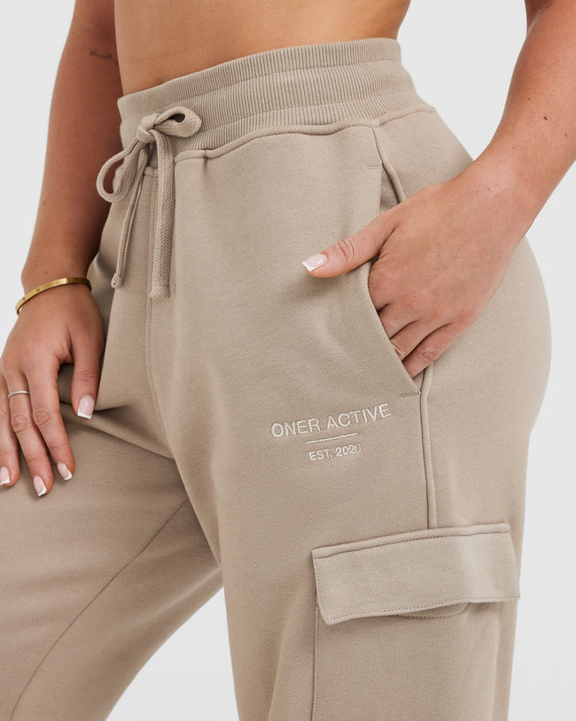 All Day Est 2020 Cargo Joggers | Sandstone
