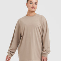 Classic Lifters Graphic Oversized Lightweight Long Sleeve Top | Sandstone
