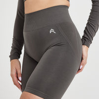 Effortless Seamless Cycling Shorts | Deep Taupe