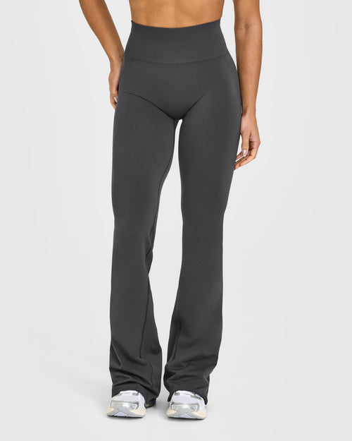 Oner Modal EffortlessLift™ Seamless Flared Bottoms with White Logo | Coal