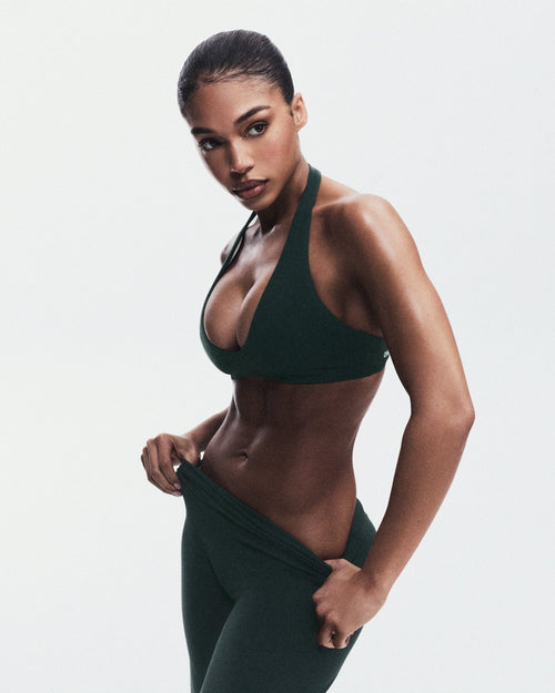 SoftMotion™ Minimal Halter Neck Bralette | Emerald Noir