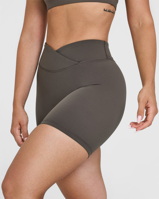 Unified Wrap Shorts 6" | Deep Taupe