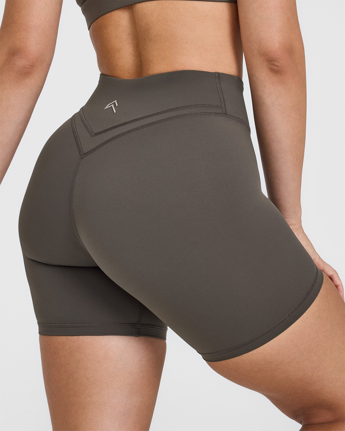 Unified Wrap Shorts 6" | Deep Taupe