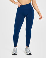 Effortless Seamless Leggings with White Logo | Midnight