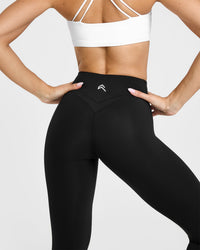 UnifiedMove™ Wrap Leggings White Logo | Black