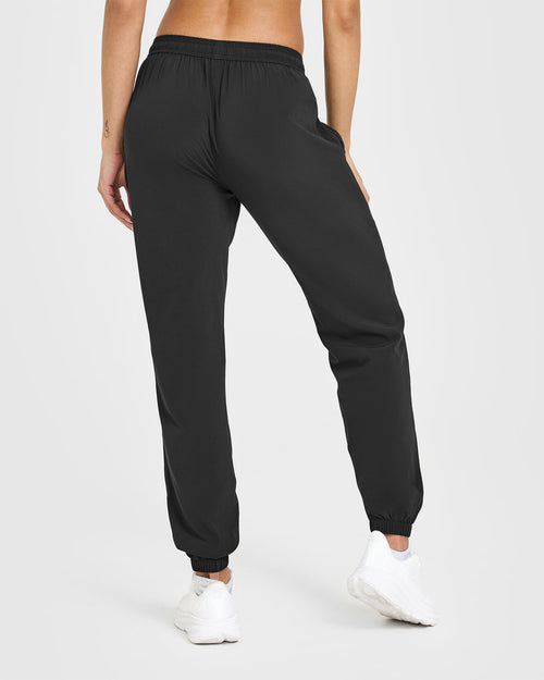 AirMove™ Joggers | Soft Black