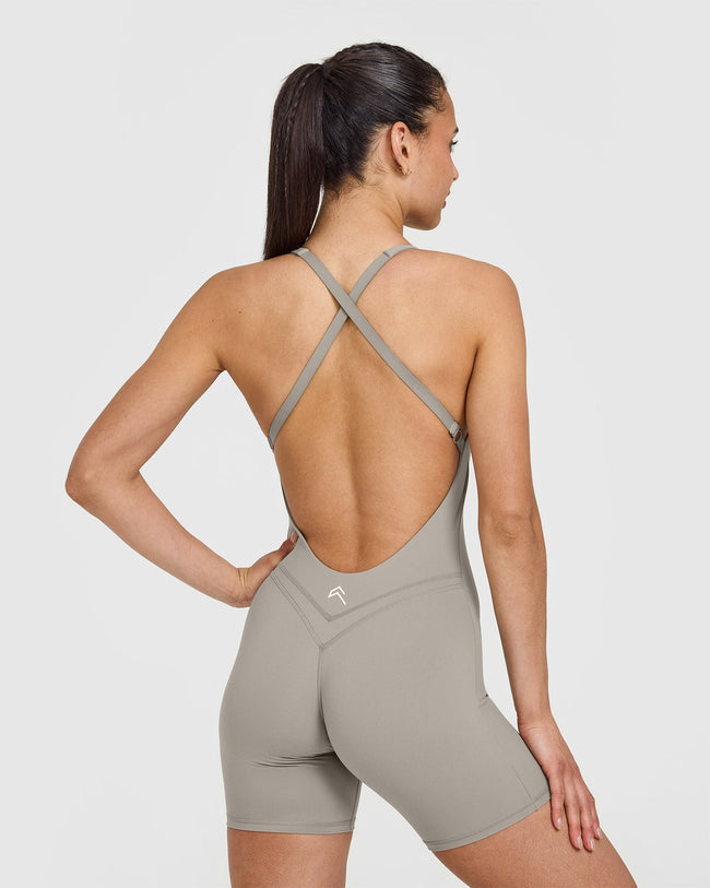 Unified Scoop Back All In One 6" | Warm Sand