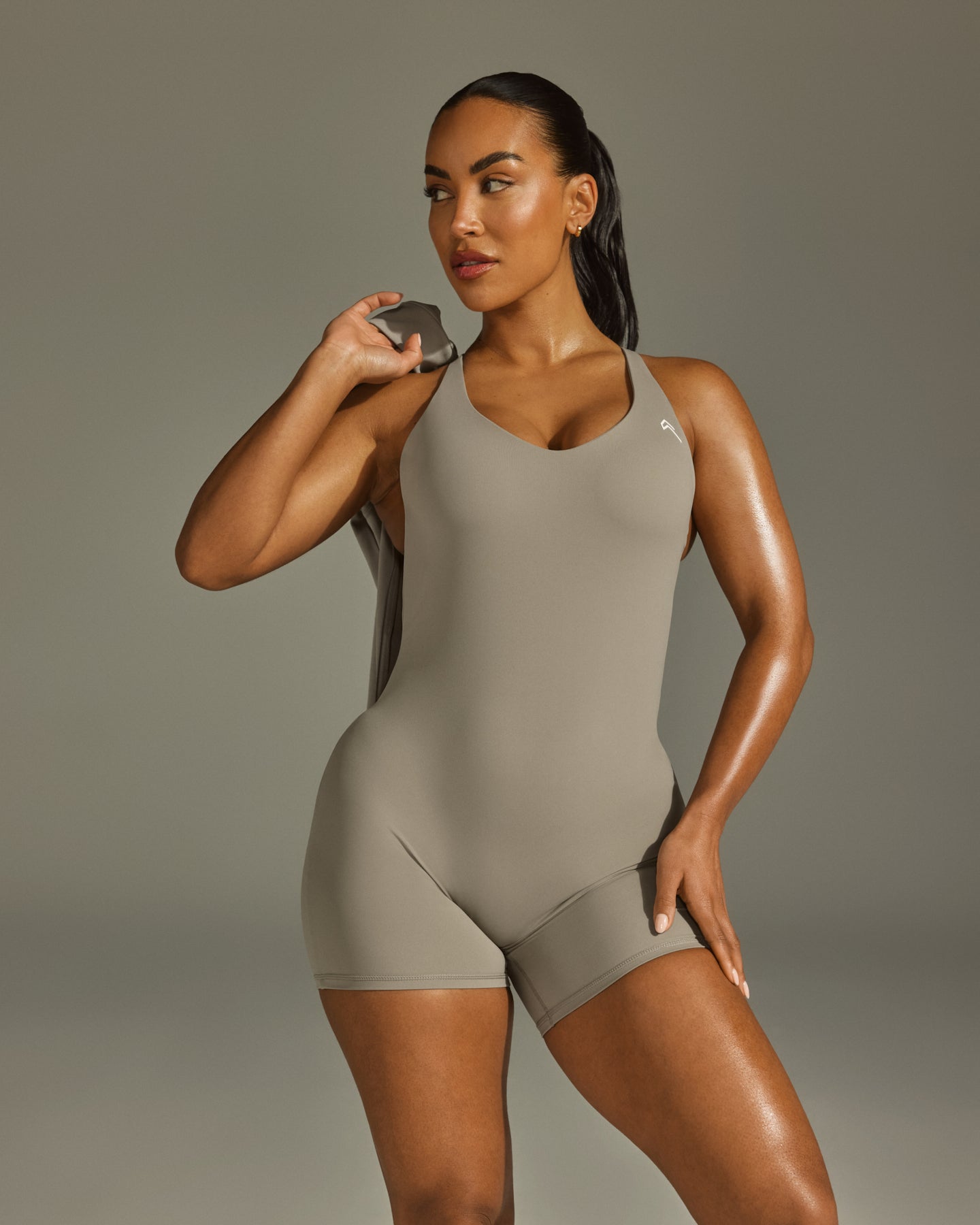 Unified Scoop Back All In One 6" | Warm Sand