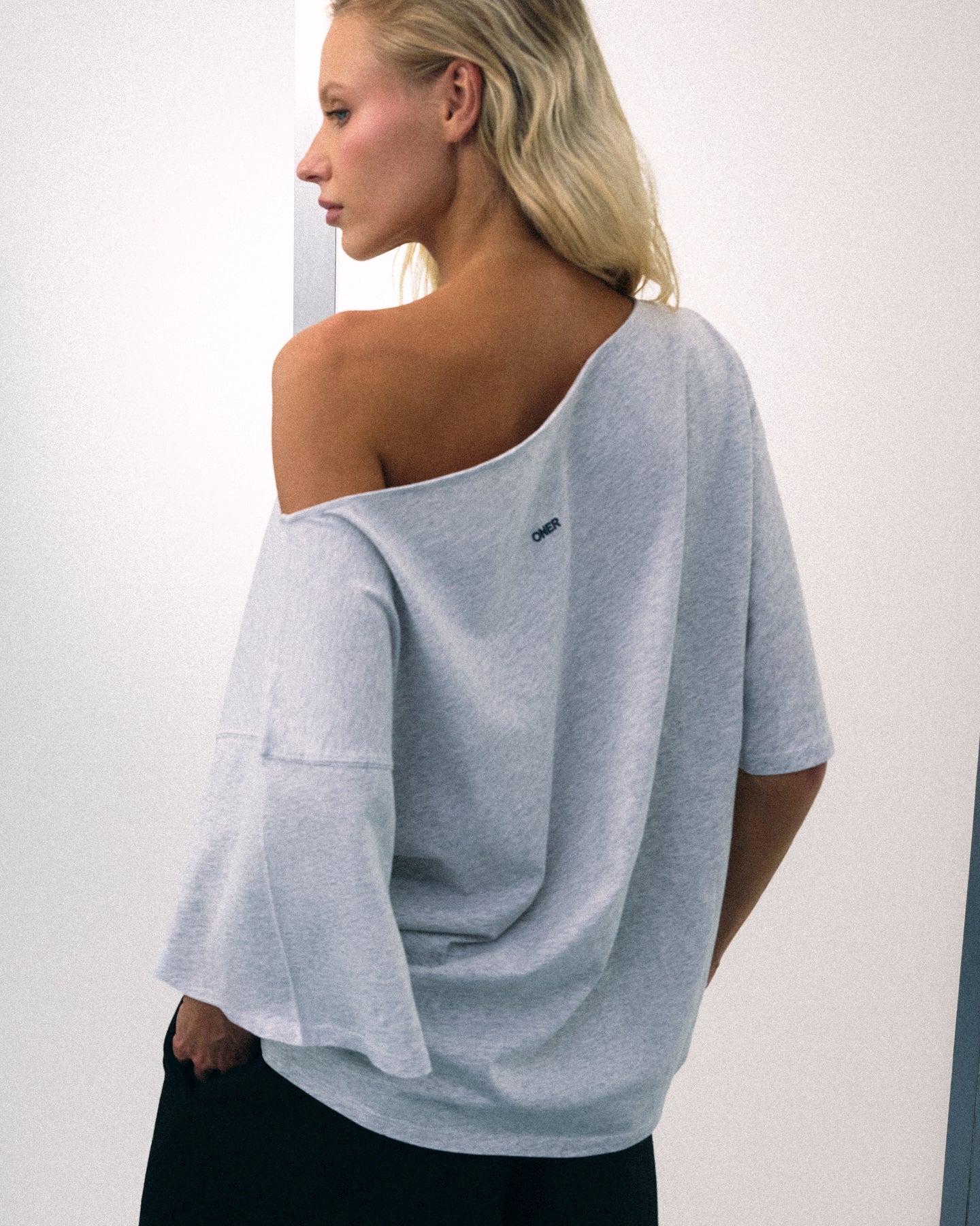 Slouchy One Shoulder T-Shirt | Light Grey Marl
