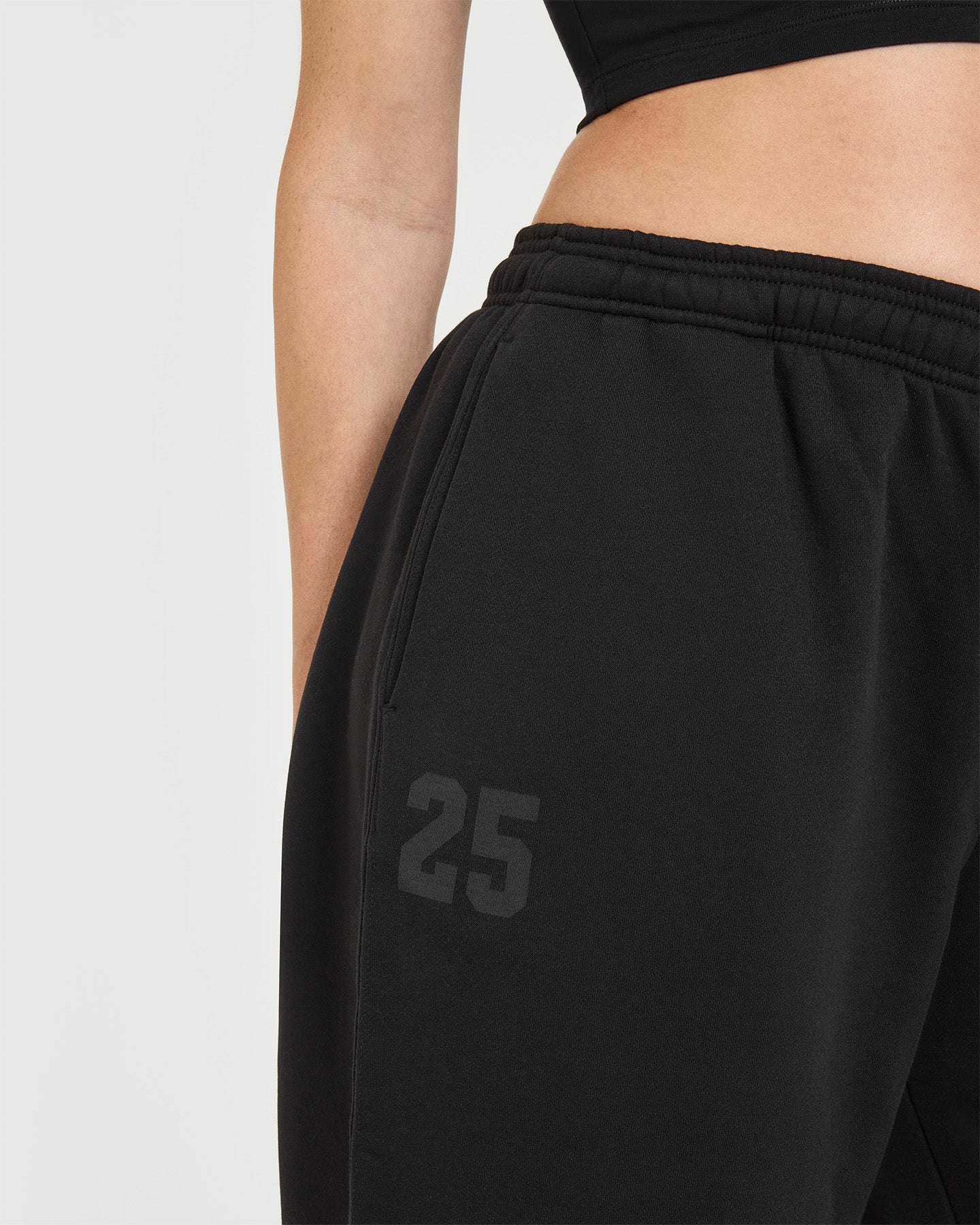 Foundations Oversized Oner 25 Straight Leg Joggers | Black