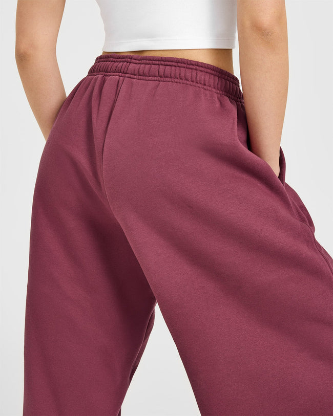 Foundations Oversized Oner 25 Straight Leg Joggers | Burnt Maroon