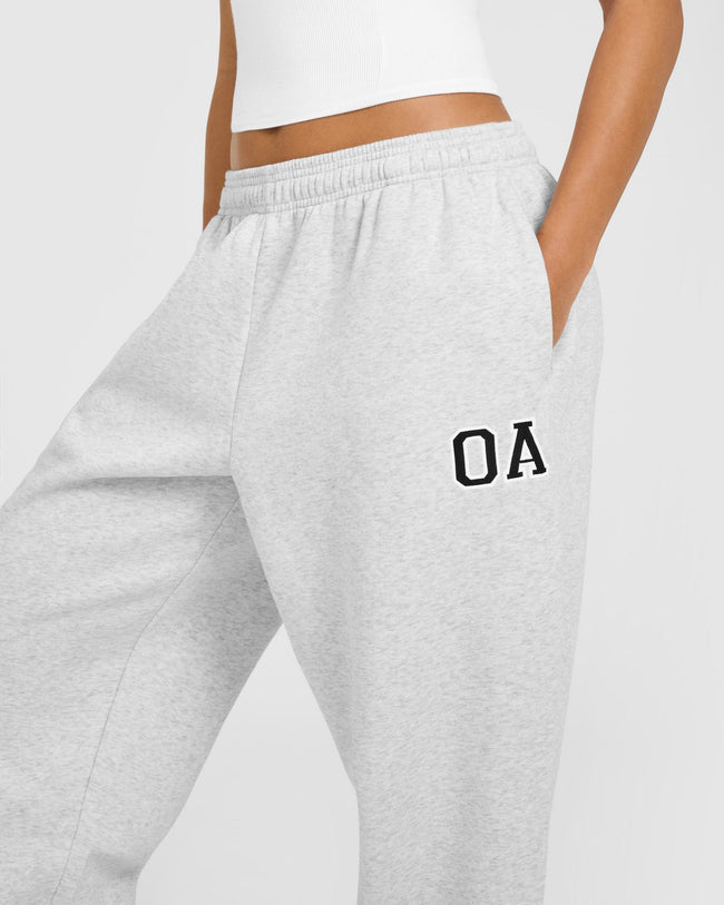Foundations Oversized Oner Girlfriend Joggers | Light Grey Marl