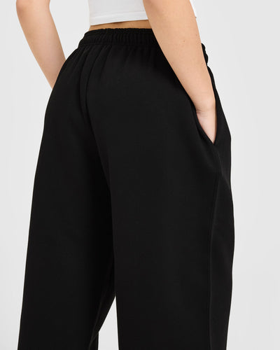 Foundations Oversized Oner Girlfriend Straight Leg Joggers | Black