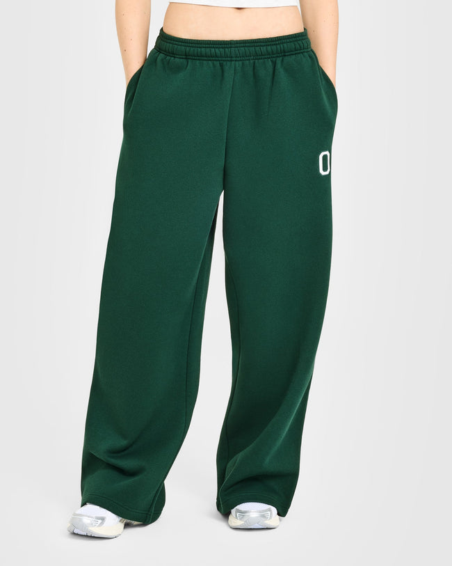 Foundations Oversized Oner Girlfriend Straight Leg Joggers | Racing Green