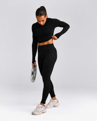 Oner Seamless Fitted Long Sleeve Mid Top | Soft Black