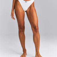Seamless Thong | White