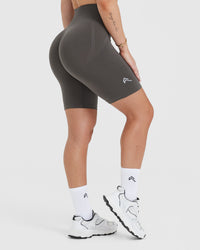 Effortless Seamless Cycling Shorts | Deep Taupe
