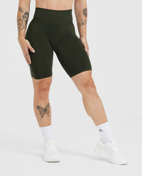 EffortlessLift™ Seamless Cycling Shorts with White Logo | Khaki