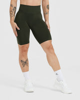 EffortlessLift™ Seamless Cycling Shorts with White Logo | Khaki