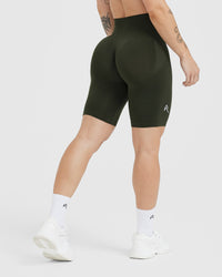 EffortlessLift™ Seamless Cycling Shorts with White Logo | Khaki