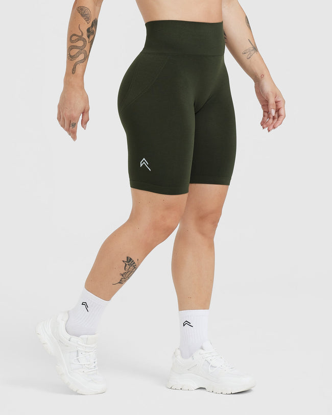 EffortlessLift™ Seamless Cycling Shorts with White Logo | Khaki