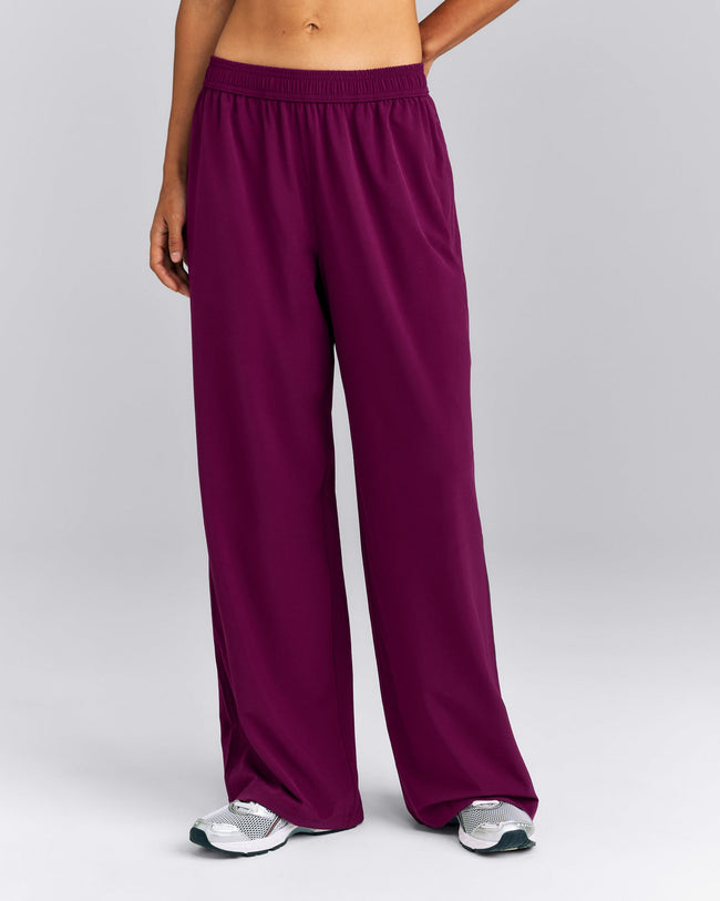 AirMove™ Straight Leg Drawcord Pants | Ripe Fig