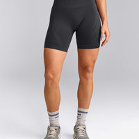 EnhanceLift™ Seamless Shorts with Grey Logo | Coal
