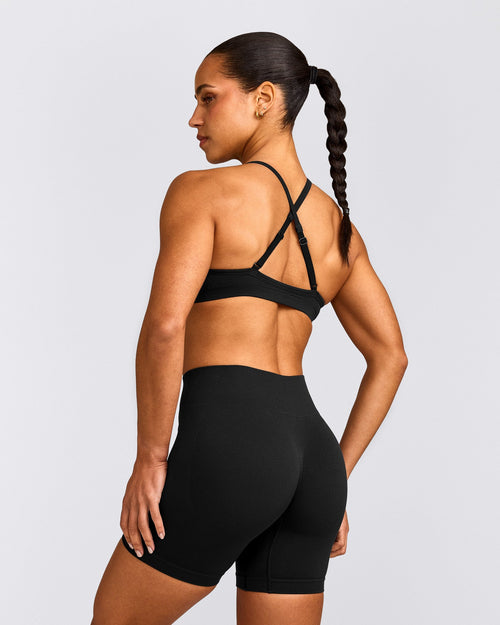 EnhanceLift™ Seamless Strappy Sports Bra | Black