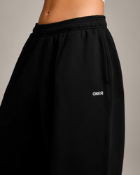Foundations Cosy Oversized Straight Leg Joggers | Black