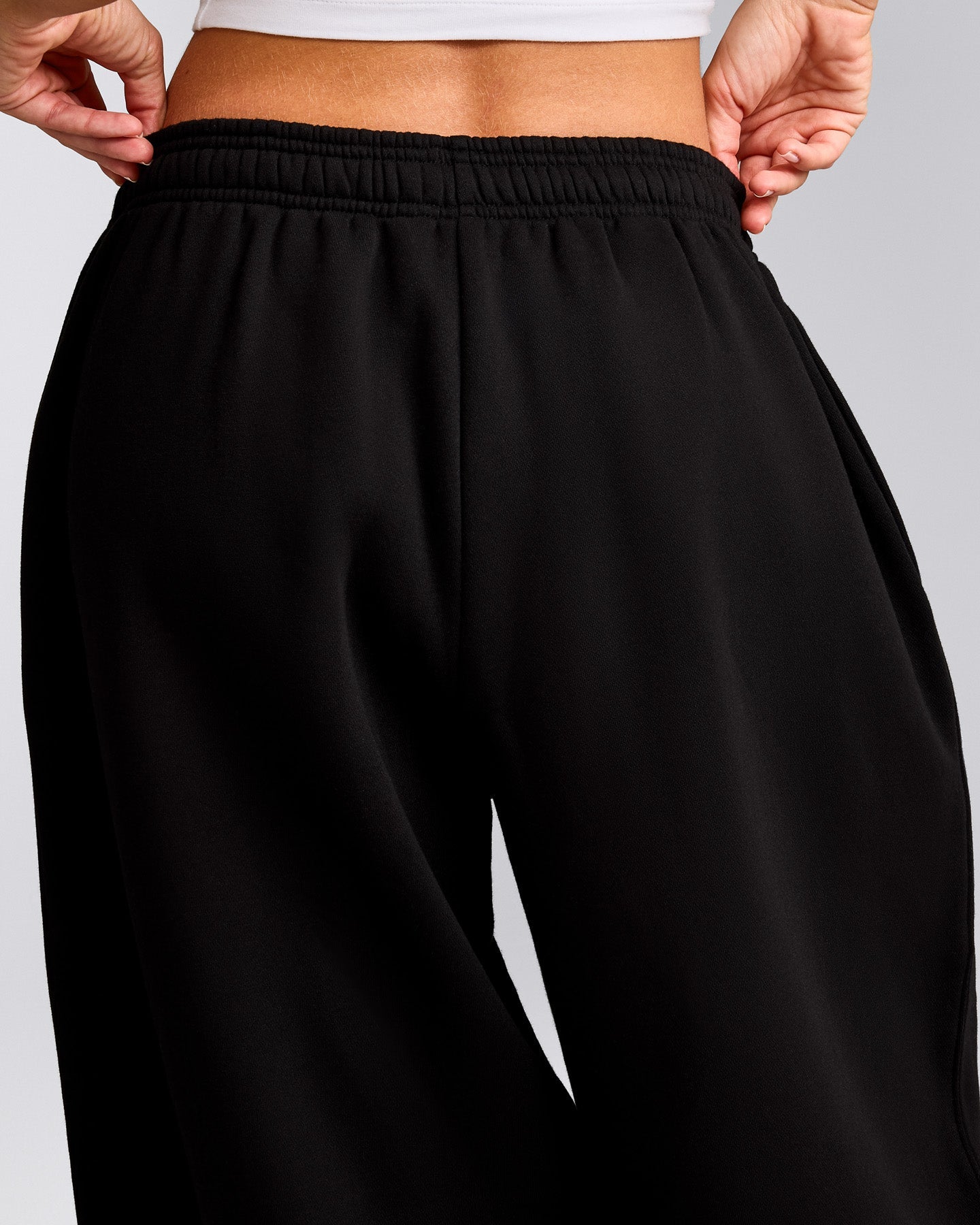 Foundations Cosy Oversized Straight Leg Joggers | Black