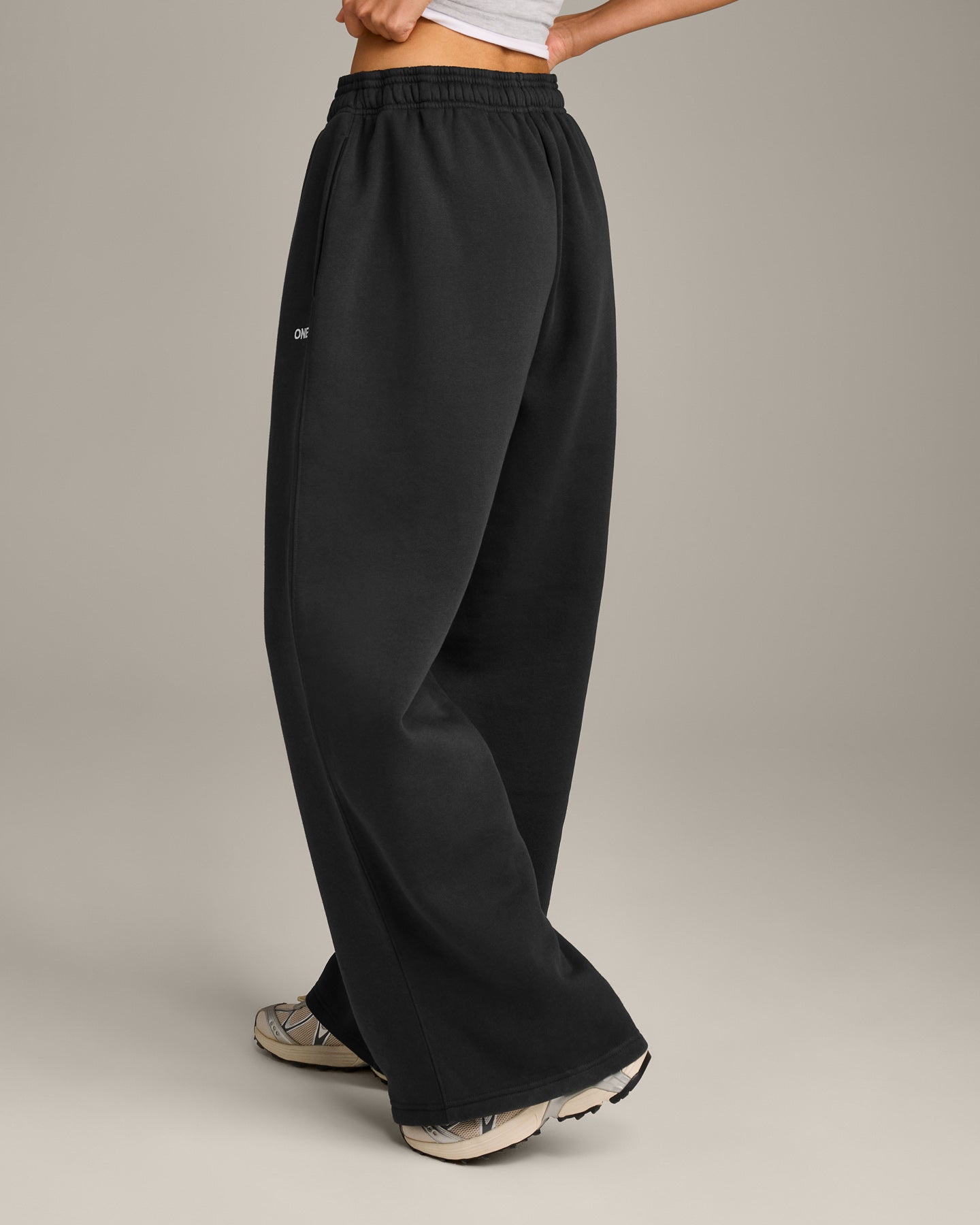 Foundations Cosy Oversized Straight Leg Joggers | Soft Black