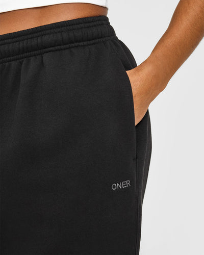 Foundations Oversized Joggers | Black