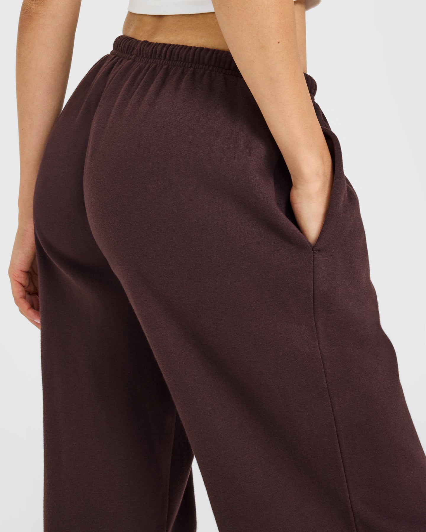 Mid Weight Relaxed Straight Leg Joggers | Plum Brown