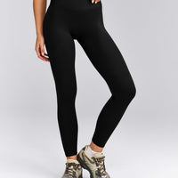 SoftMotion™ High Waisted Leggings | Black