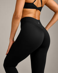 UnifiedMove™ Wrap Leggings with Reflective Logo | Black
