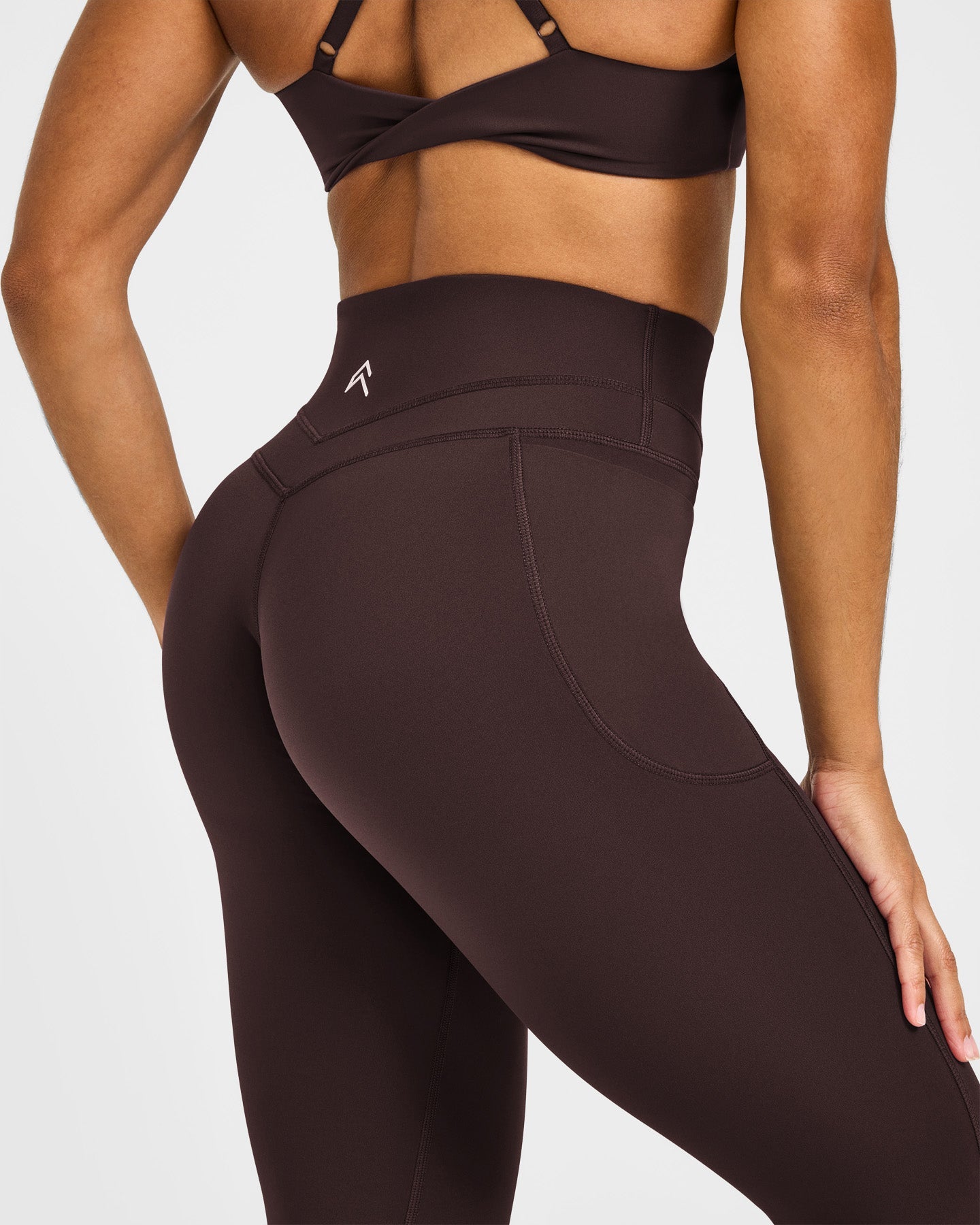 Unified High Waisted Pocket Leggings | 70% Cocoa