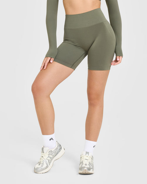 Oner Modal Effortless Seamless Shorts with White Logo | Alpine Green