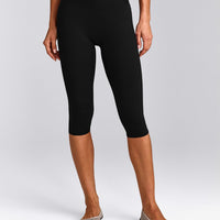 SoftMotion™ High Waisted Capri Leggings | Black